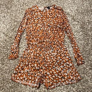 Long sleeve rompers size 4❤️